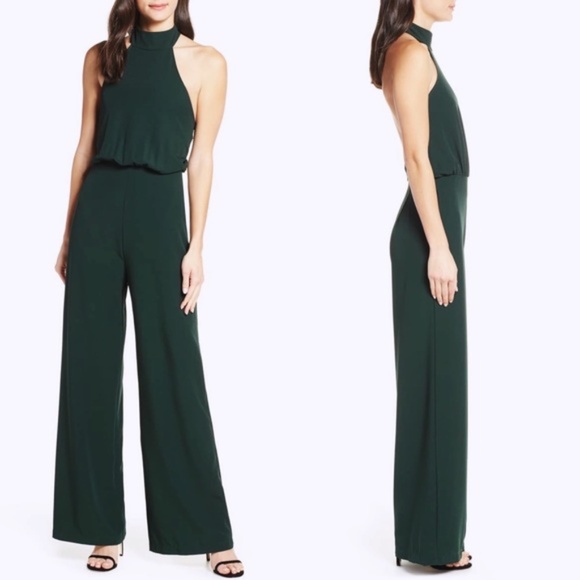 BNWT Lulu’s Moment for Life Dark Green Halter Jumpsuit - Picture 1 of 2